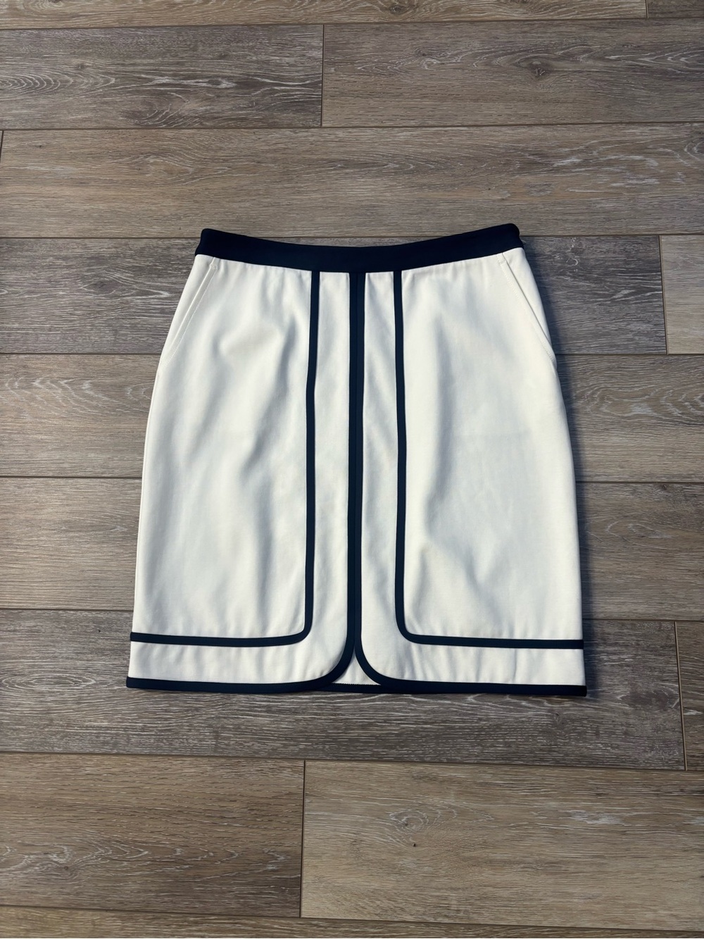 J. McLaughlin Marf Skirt Sz 6 Classic Office Country Club Preppy Nautical Coast